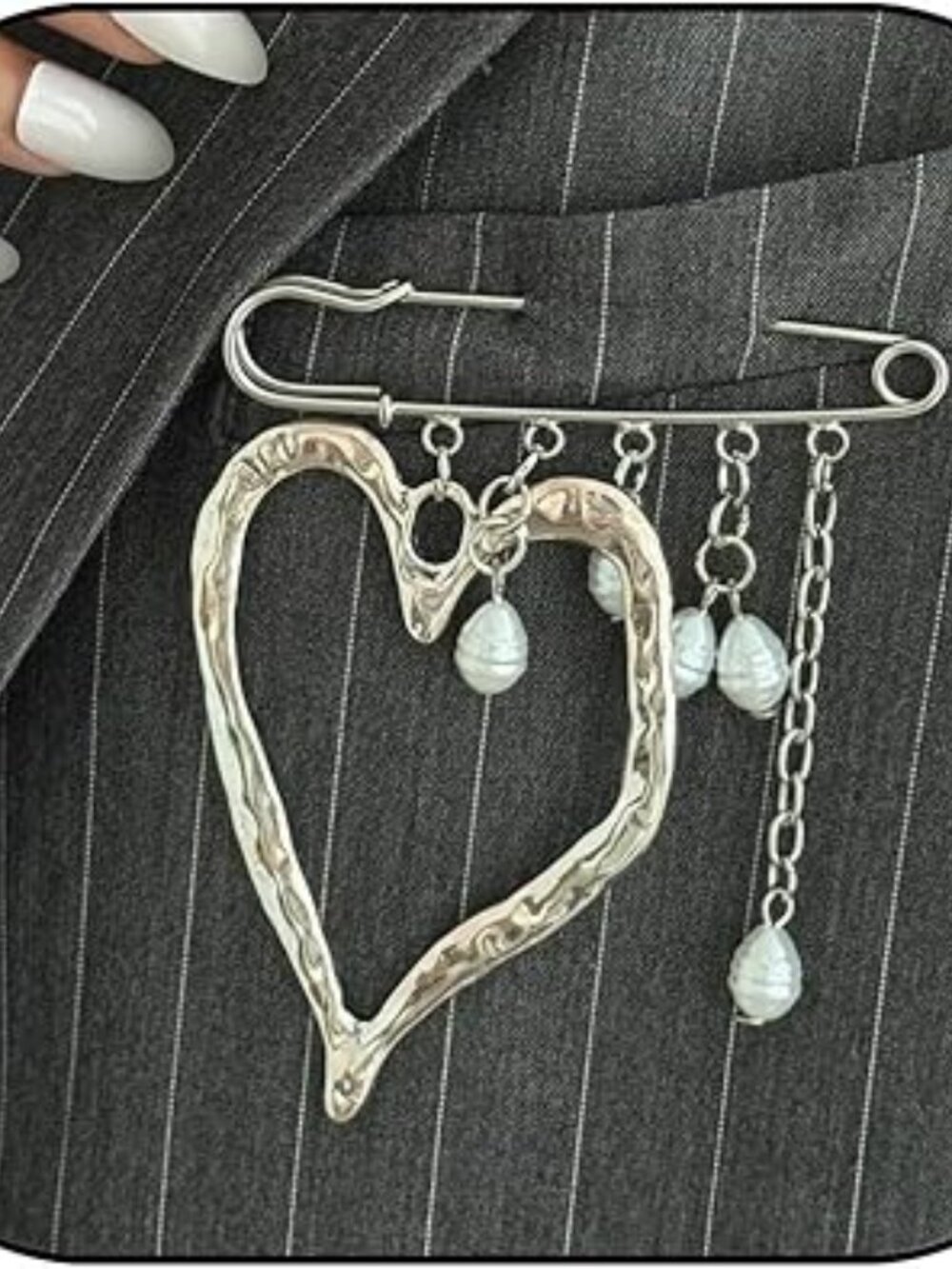 NEW Chunky Oversized Heart Safety Pin Brooch Pearl Tassel Chains Brooch Jewelry